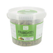 HORSE TREATS FRUIT AND VEGETABLE FLAVOUR 3 KG BUCKET HORSE TREATS FRUIT AND VEGETABLE FLAVOUR 3 KG BUCKET