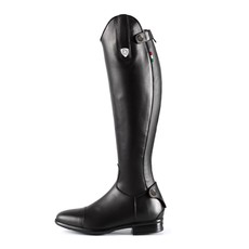 PREMIUM CALFSKIN RIDING BOOTS WITH AIR BOOST SYSTEM AND CLOSE CONTACT TECHNOLOGY PREMIUM CALFSKIN RIDING BOOTS WITH AIR BOOST SYSTEM AND CLOSE CONTACT TECHNOLOGY