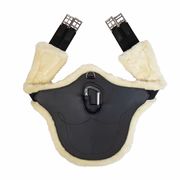 SHEEPSKIN ANATOMIC STUD GIRTH KENTUCKY SHEEPSKIN ANATOMIC STUD GIRTH KENTUCKY